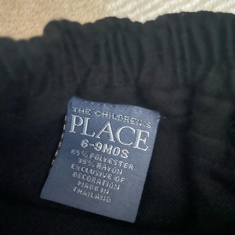 Vintage size 6-9 months The Children's Place Black Skirt w Red Rose Embroidery